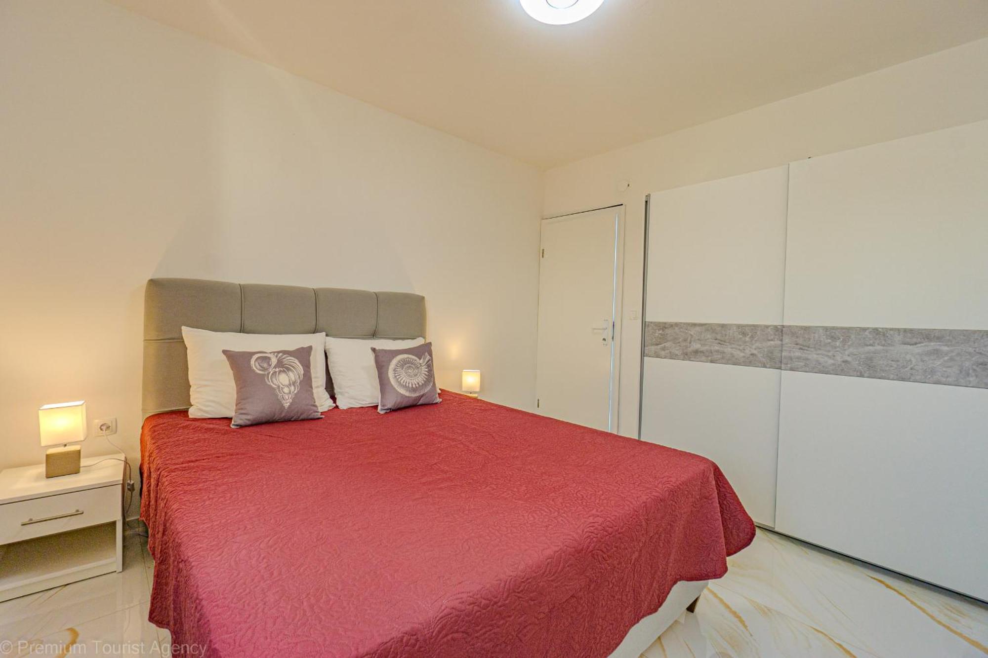 Ivica Super Comfortable, Newly Furnished Apartment In A Top Location Metajna Exterior foto