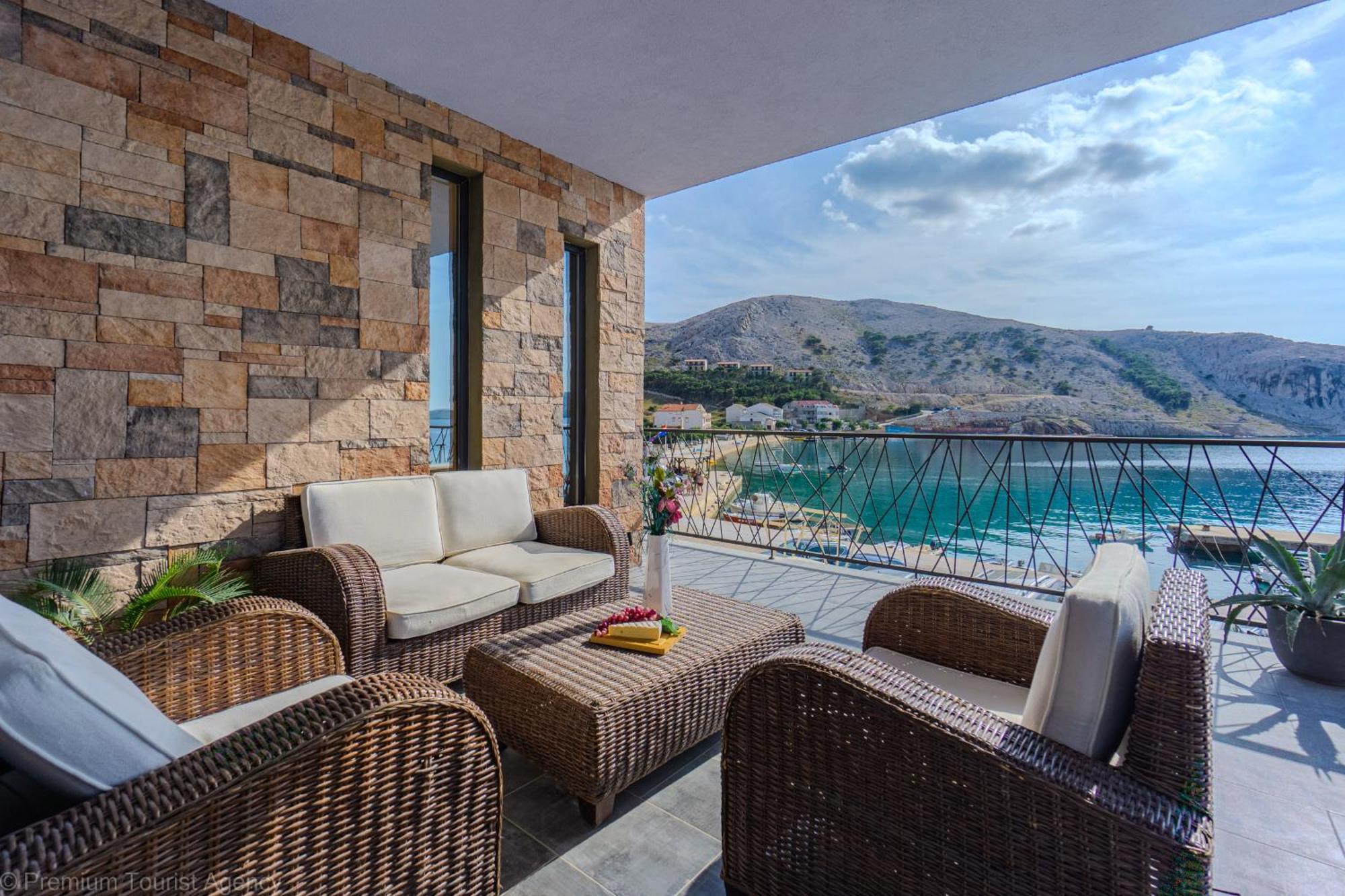 Ivica Super Comfortable, Newly Furnished Apartment In A Top Location Metajna Exterior foto